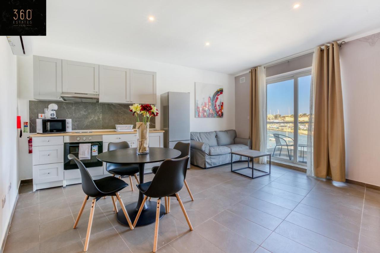 Gzira'S Seashore Stayaway Close To Manuel Island Luaran gambar