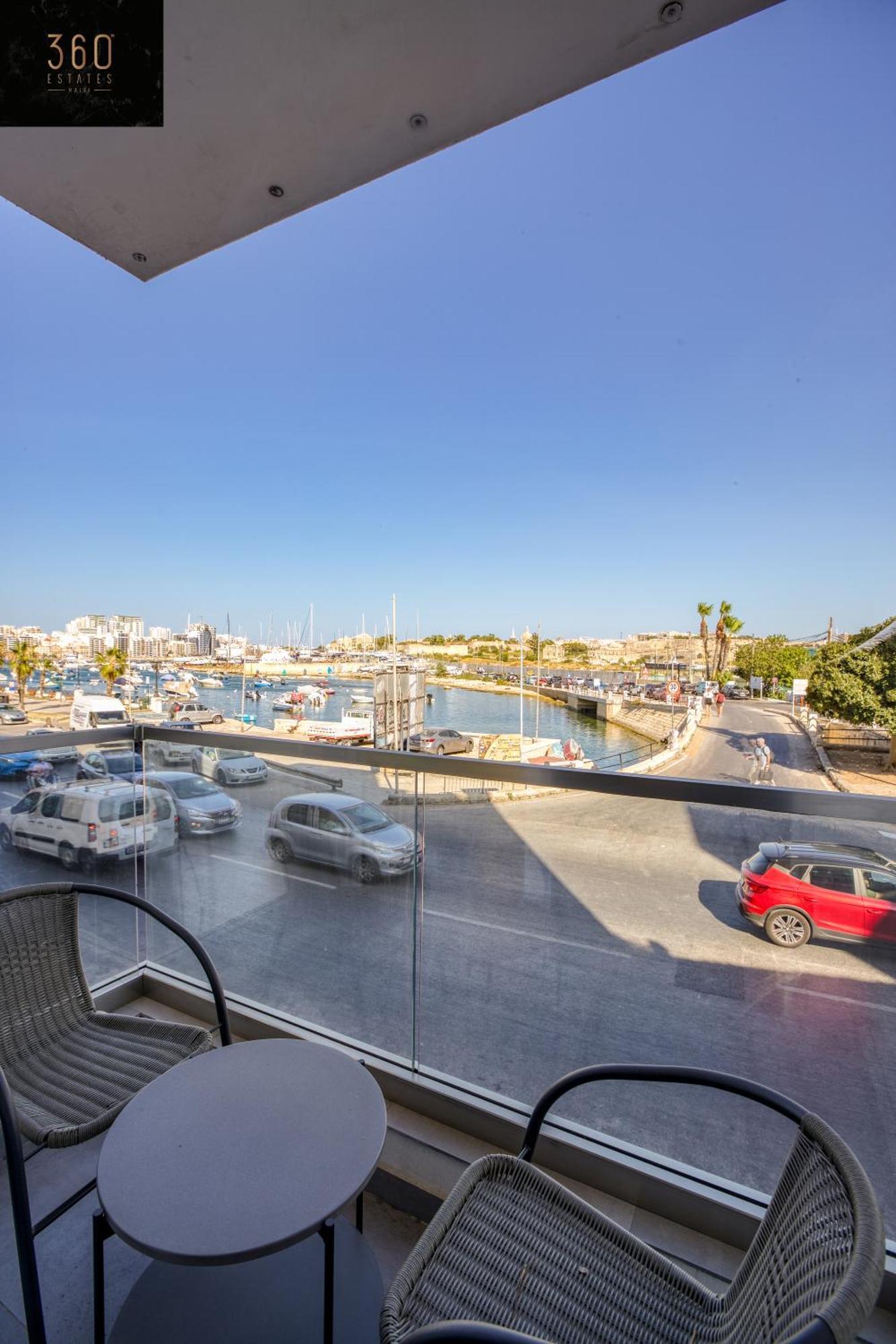 Gzira'S Seashore Stayaway Close To Manuel Island Luaran gambar